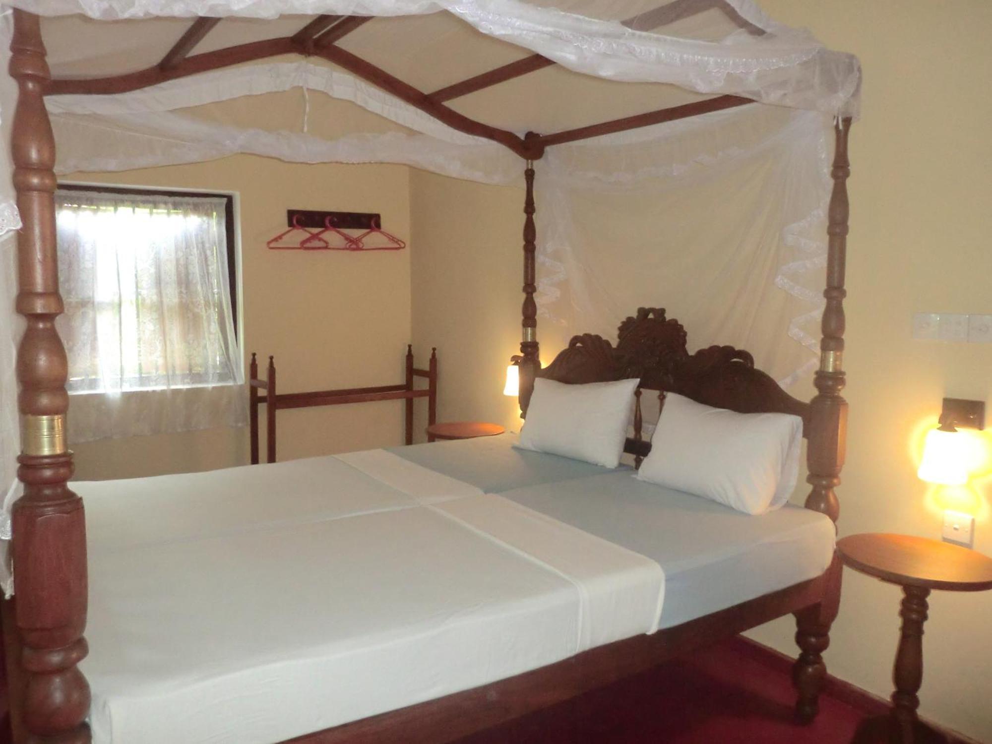 Top Of The Hill Guesthouse Weligama Exterior foto